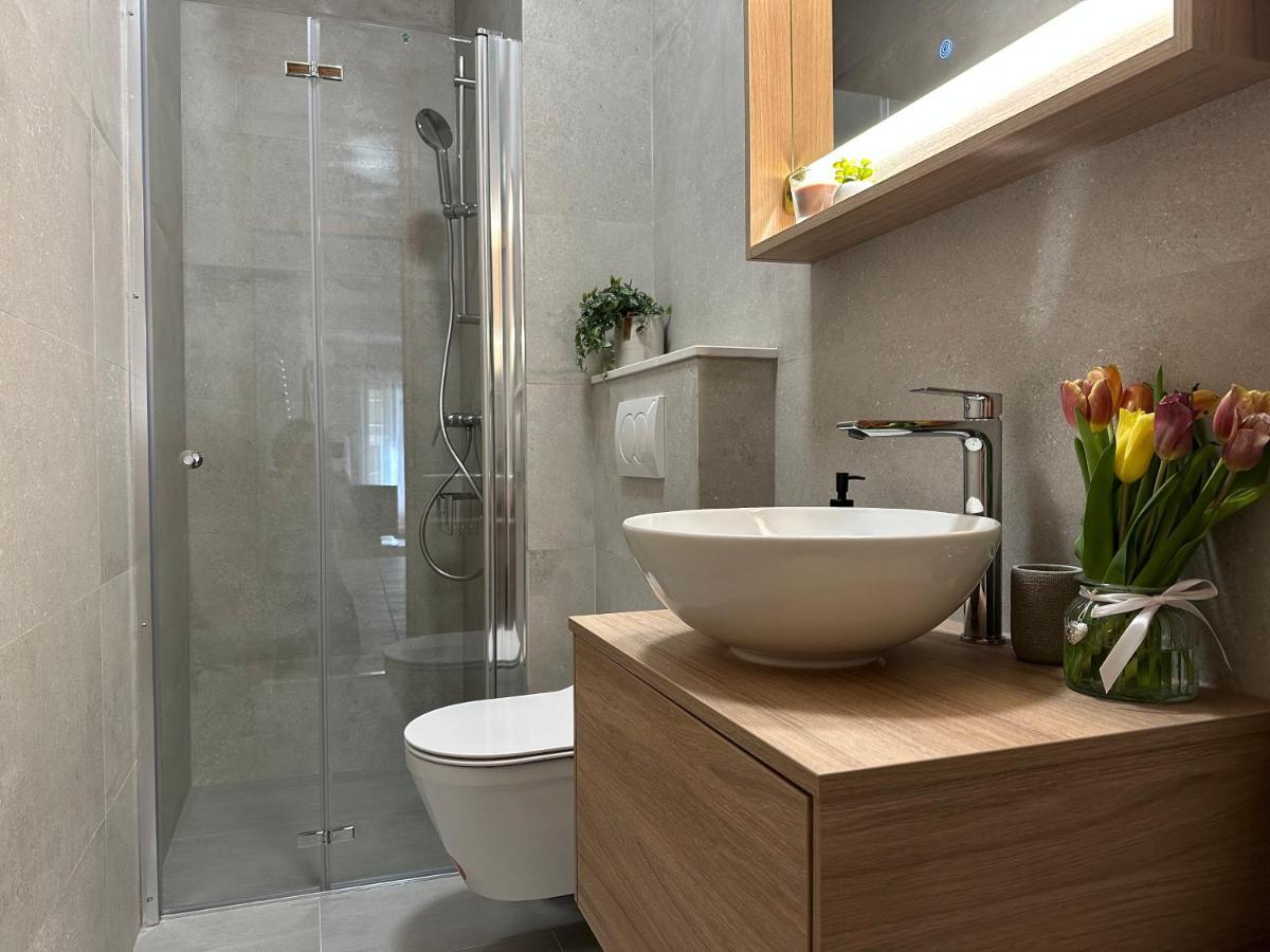 Apartmani Roko Biograd Na Moru Bagian luar foto