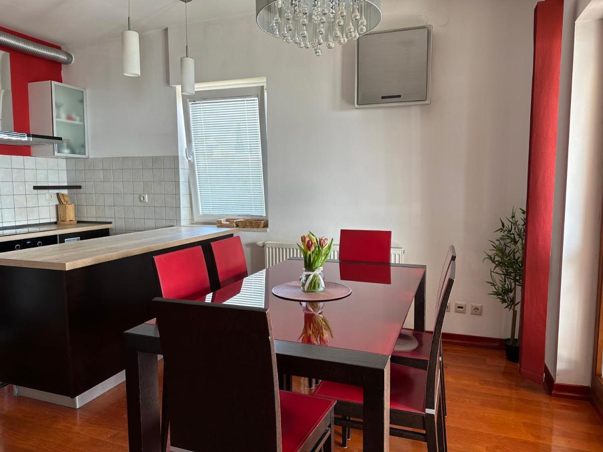 Apartmani Roko Biograd Na Moru Bagian luar foto